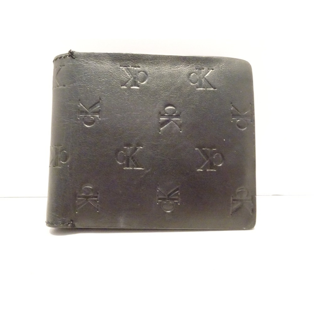 Calvin Klein Mens Black Leather Bifold Wallet Embossed Logo CK Pattern
